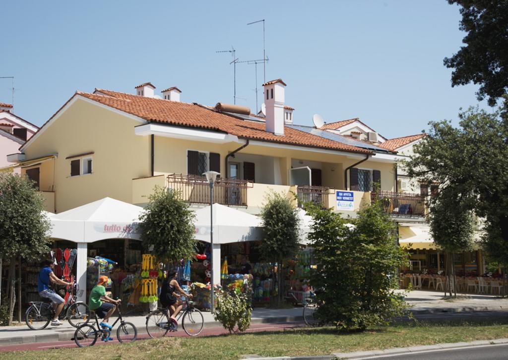 Casa Ariete Lägenhet Bibione Exteriör bild